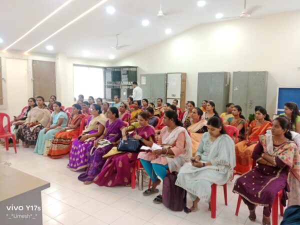आळंदीत स्वच्छ भारत अभियानांतर्गत महिला बचत गटांसाठी प्रशिक्षण कार्यशाळा